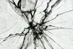 BrokenGlass.0012